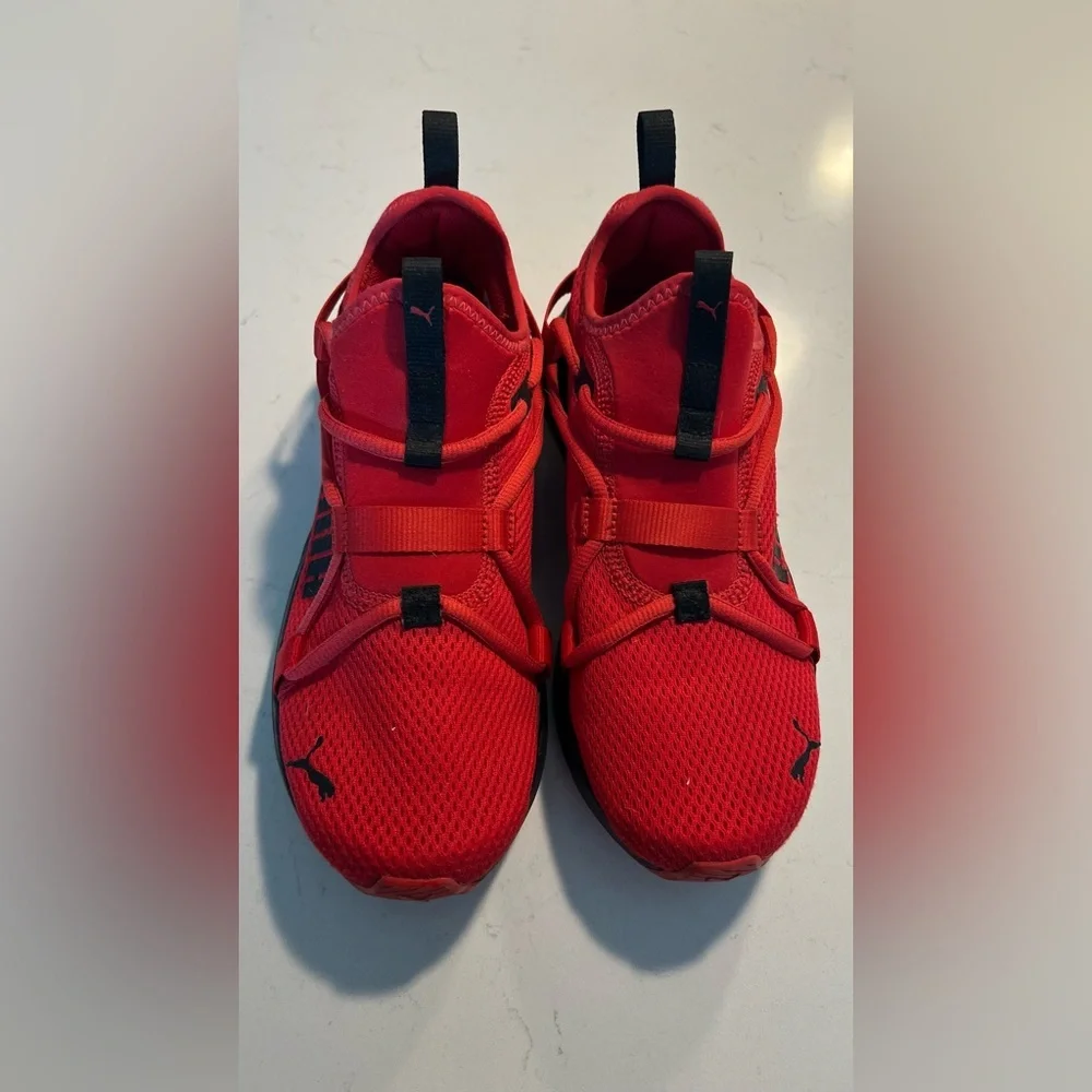 Puma Red women’s Mesh Sneakers with Black Details size 9